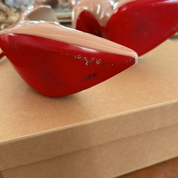 Preloved Christian Louboutin So Kate 120 Nude Patent 37.5 - Picture 4 of 7